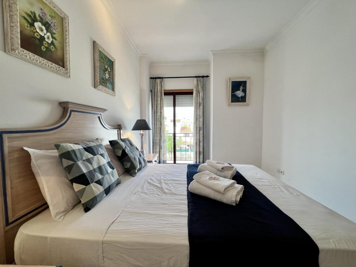 Apartament Quarteira Elegant With Pool By Homing Zewnętrze zdjęcie