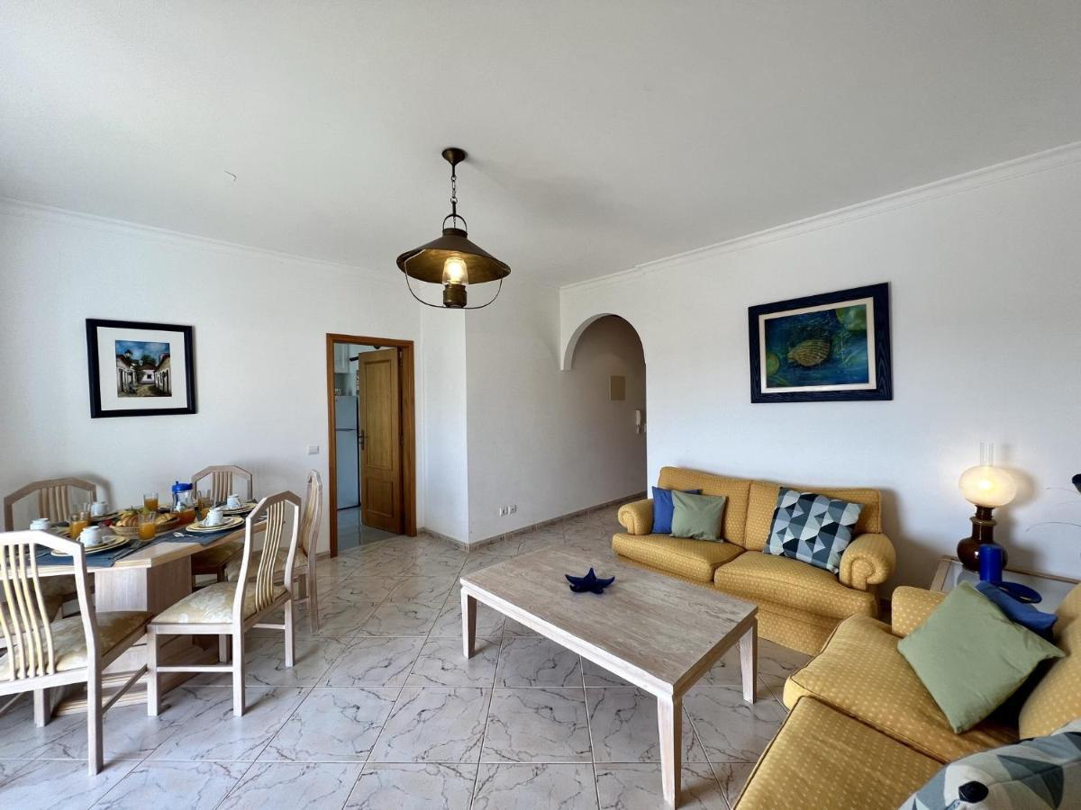 Apartament Quarteira Elegant With Pool By Homing Zewnętrze zdjęcie